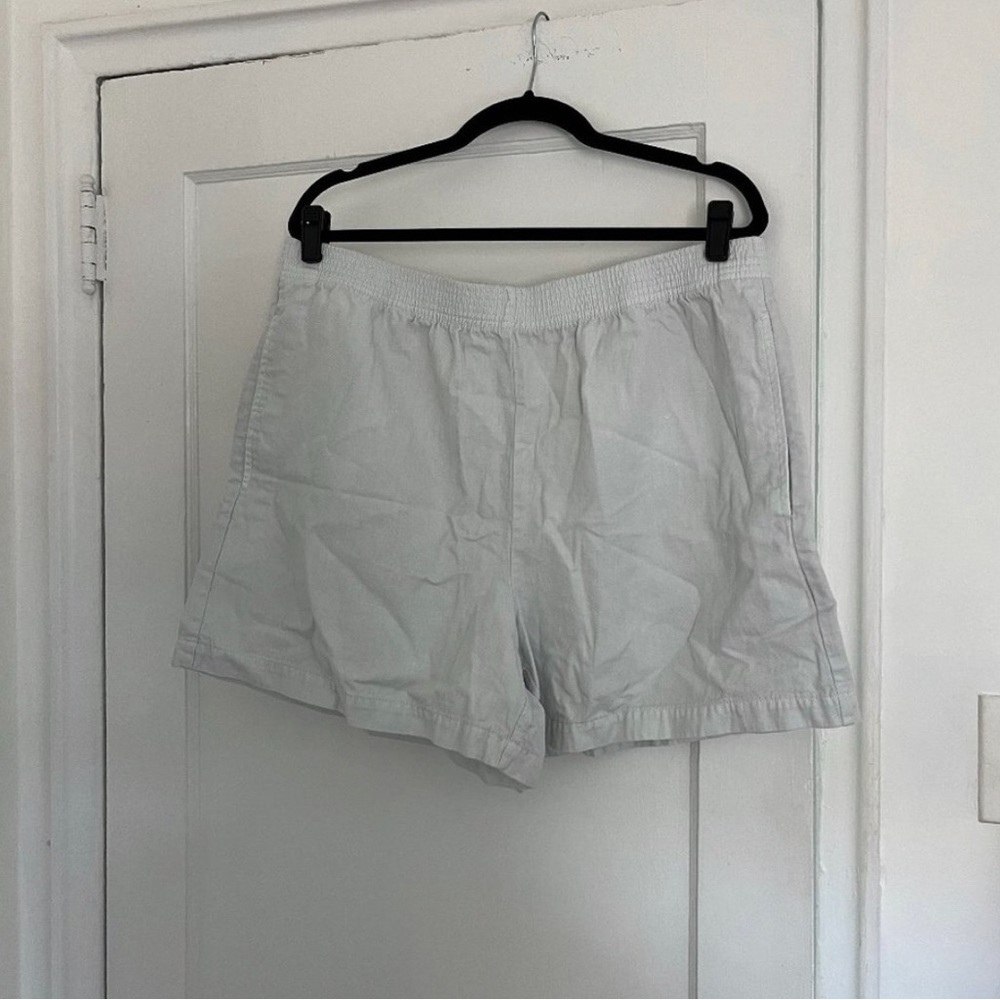 Aritzia Wilfred Light Blue Cotton Linen Shorts